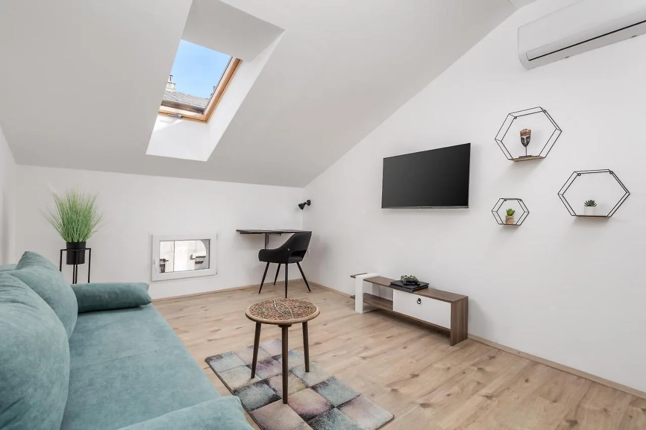 Lena Apartment Rijeka