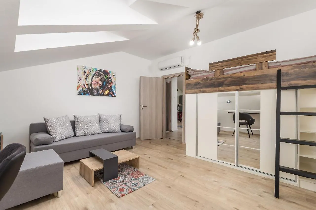 Lena Apartment Rijeka