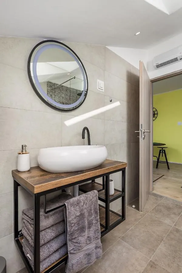Lena Apartment Rijeka